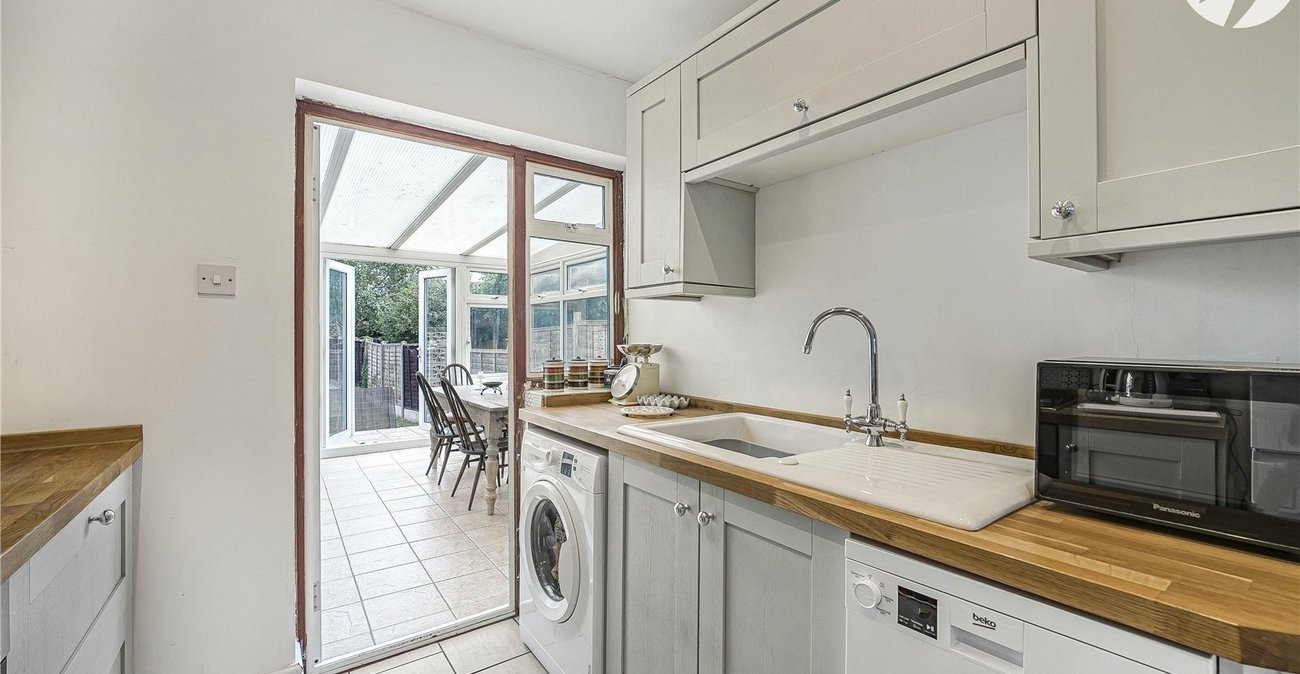 3 bedroom house for sale in Dartford | Robinson Jackson