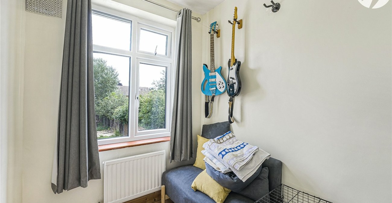 3 bedroom house for sale in Dartford | Robinson Jackson