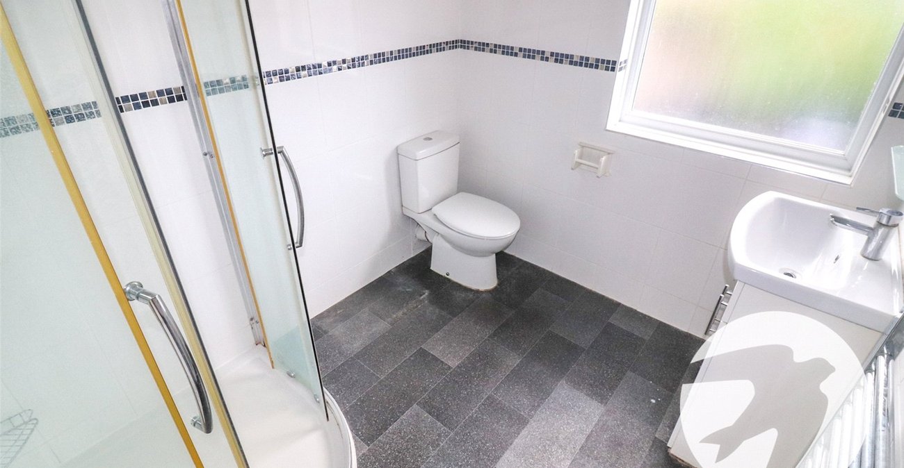 3 bedroom house for sale in Erith | Robinson Jackson