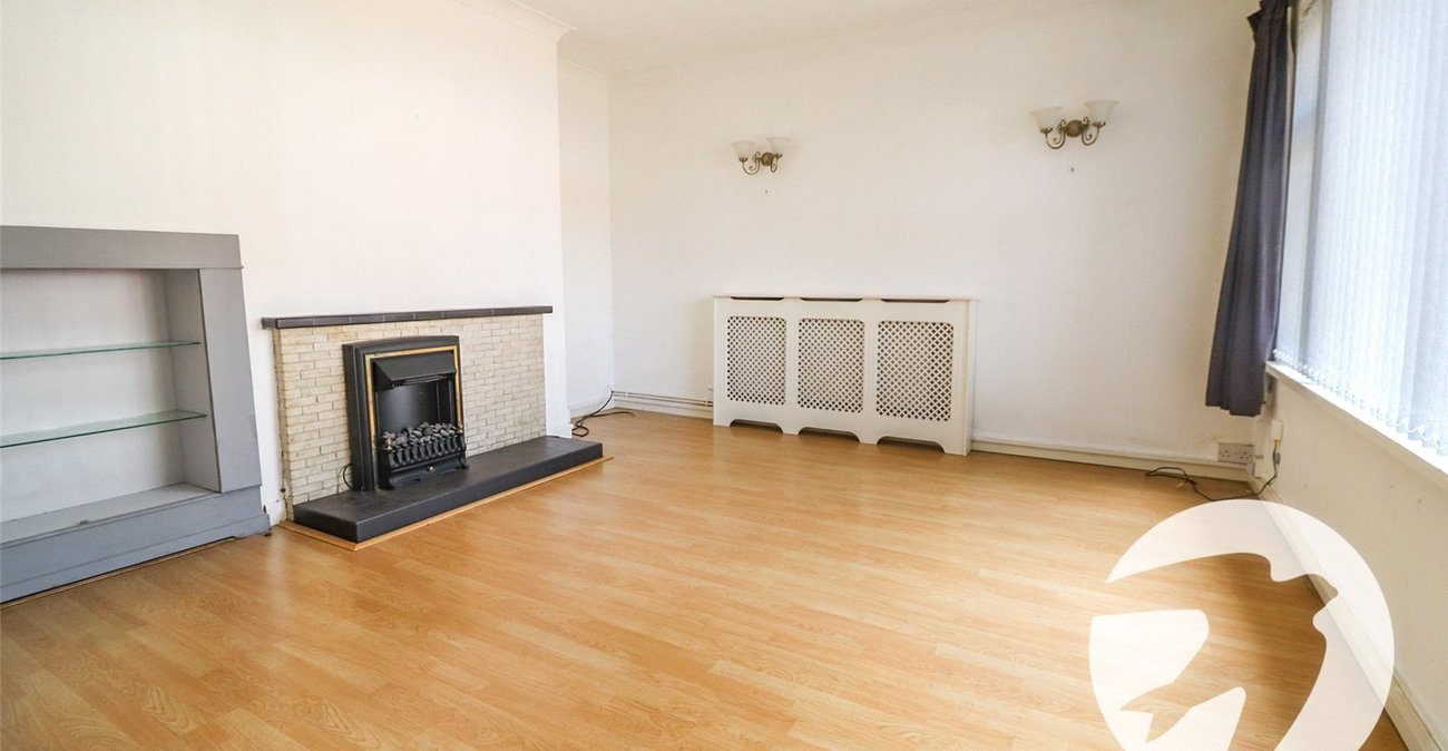 3 bedroom house for sale in Erith | Robinson Jackson