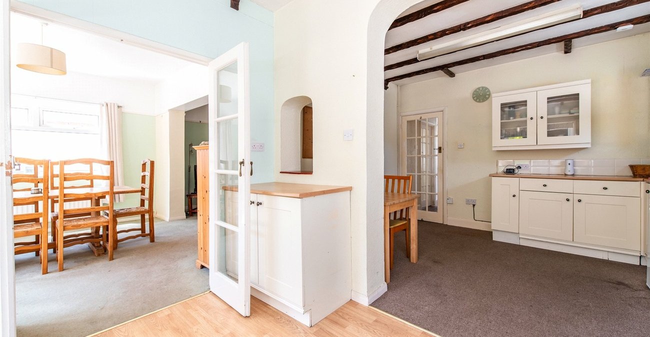 2 bedroom bungalow for sale in Gravesend | Robinson Michael & Jackson