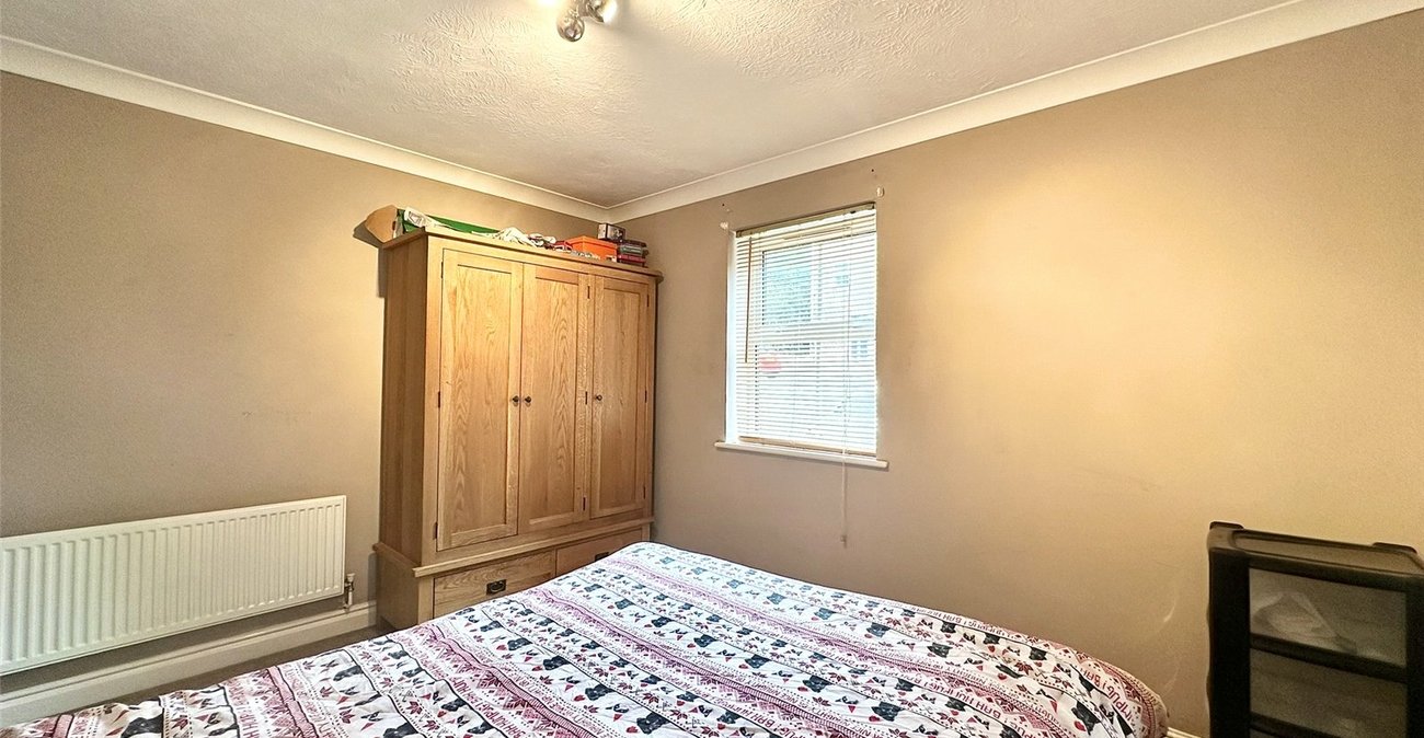 2 bedroom property for sale in Mounts Road | Robinson Jackson