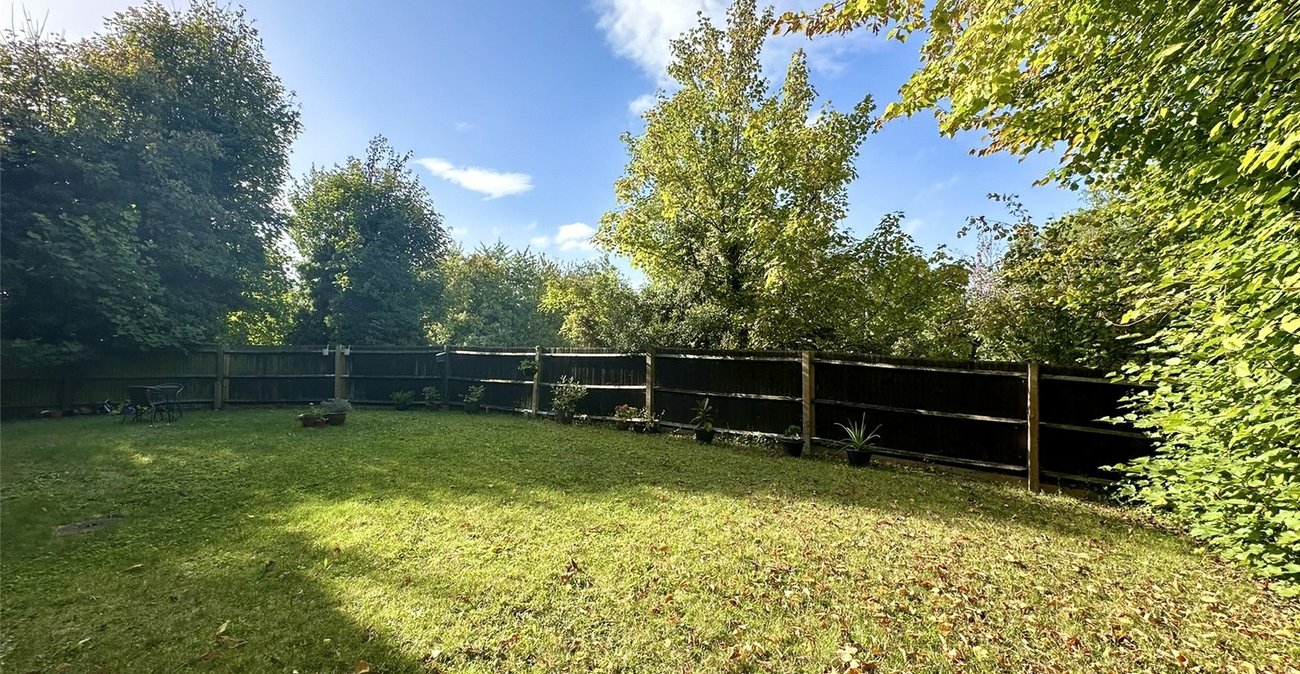 2 bedroom property for sale in Mounts Road | Robinson Jackson