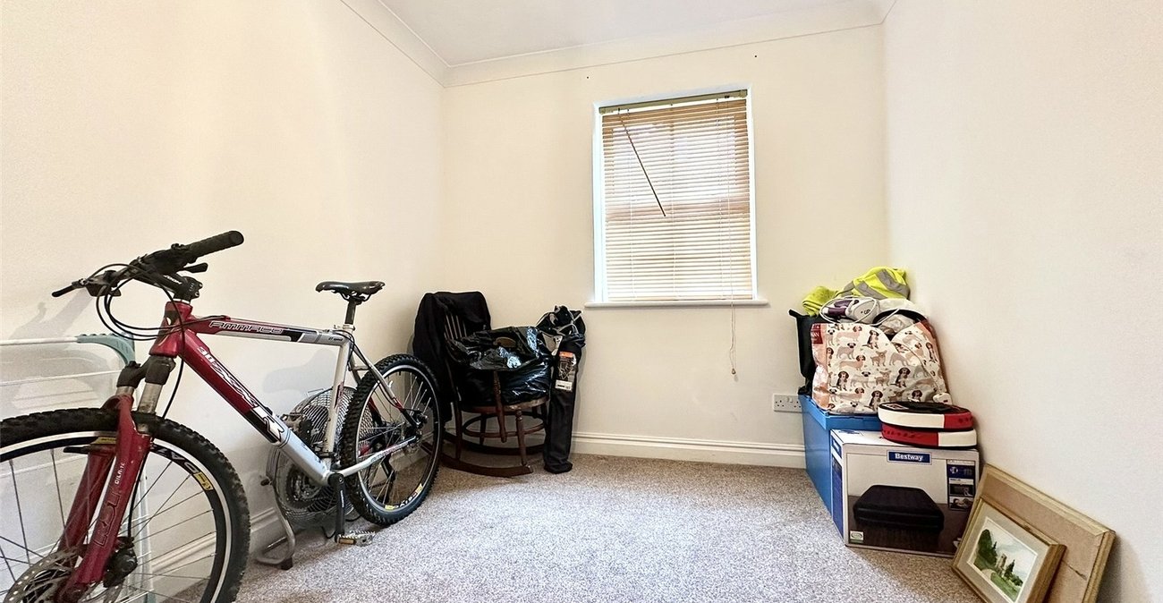 2 bedroom property for sale in Mounts Road | Robinson Jackson