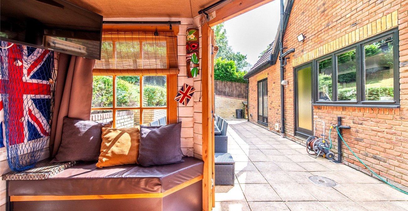 3 bedroom house for sale in Meopham | Robinson Michael & Jackson