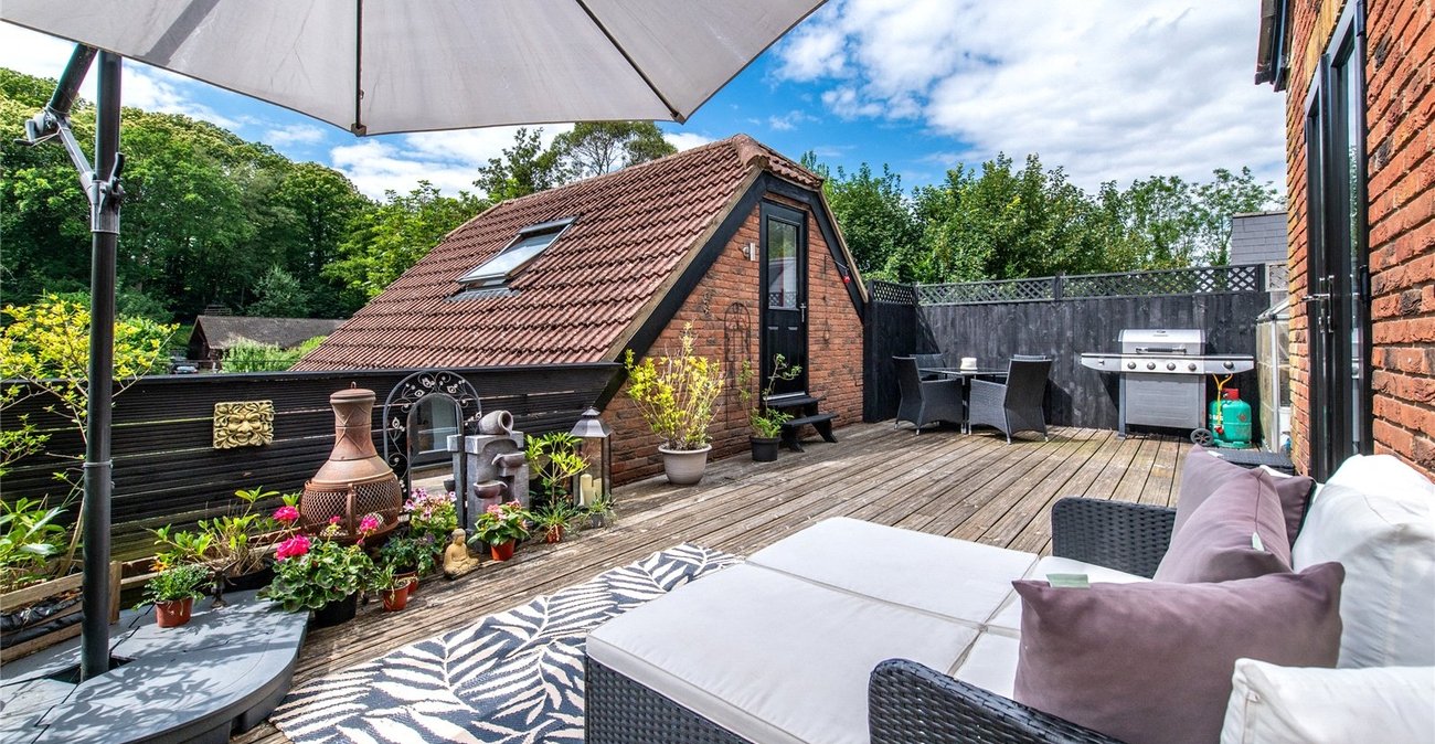 3 bedroom house for sale in Meopham | Robinson Michael & Jackson