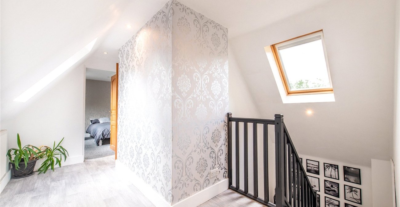 3 bedroom house for sale in Meopham | Robinson Michael & Jackson