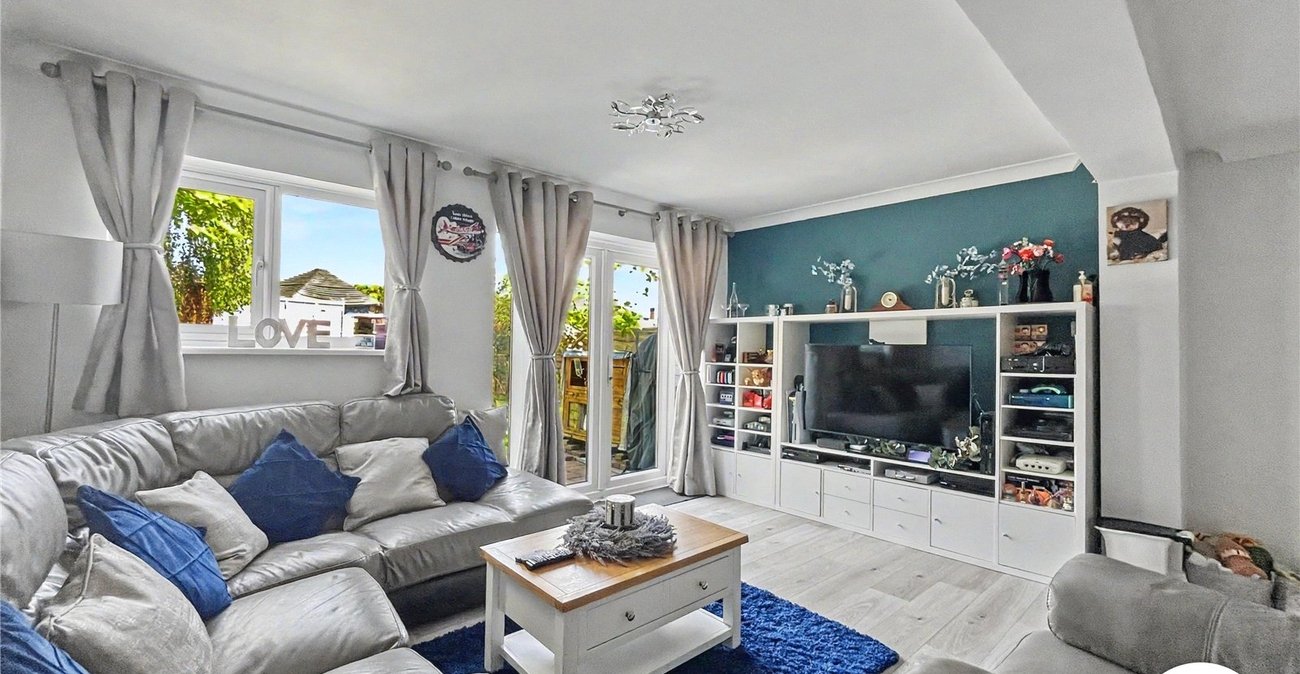 3 bedroom house for sale in Walderslade Woods | Robinson Michael & Jackson