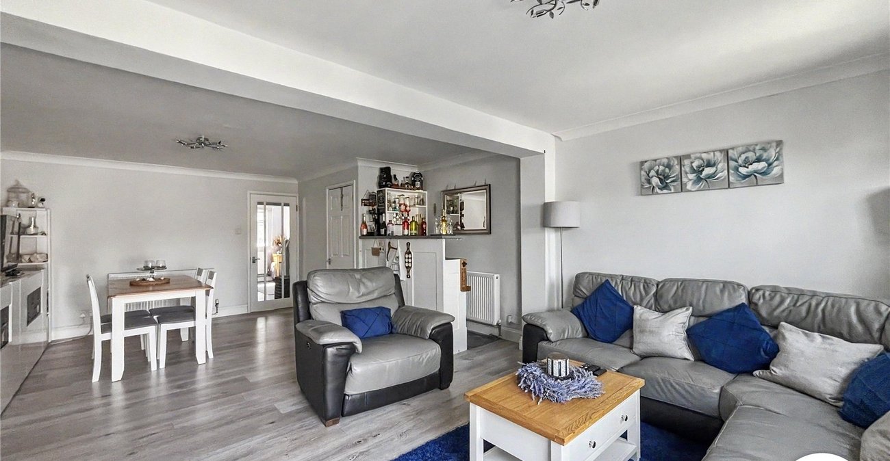 3 bedroom house for sale in Walderslade Woods | Robinson Michael & Jackson