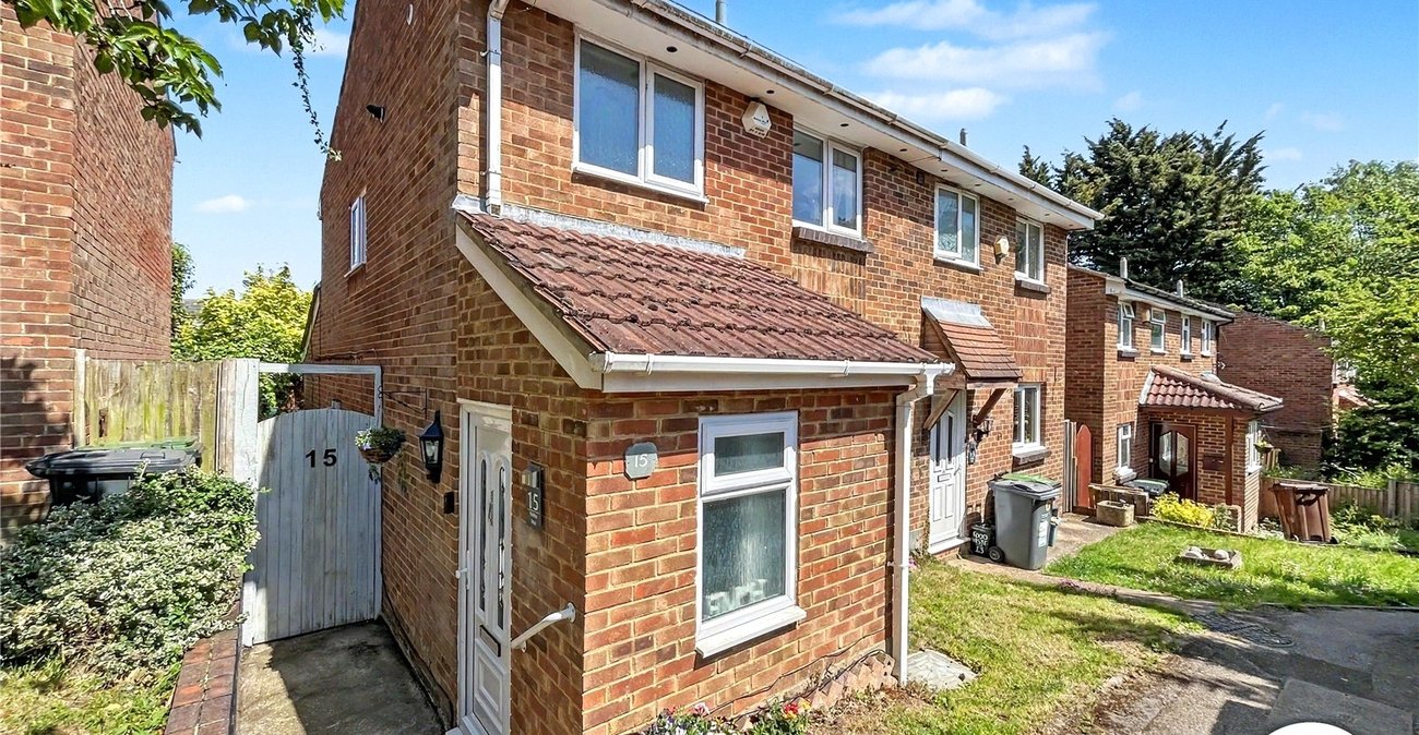 3 bedroom house for sale in Walderslade Woods | Robinson Michael & Jackson