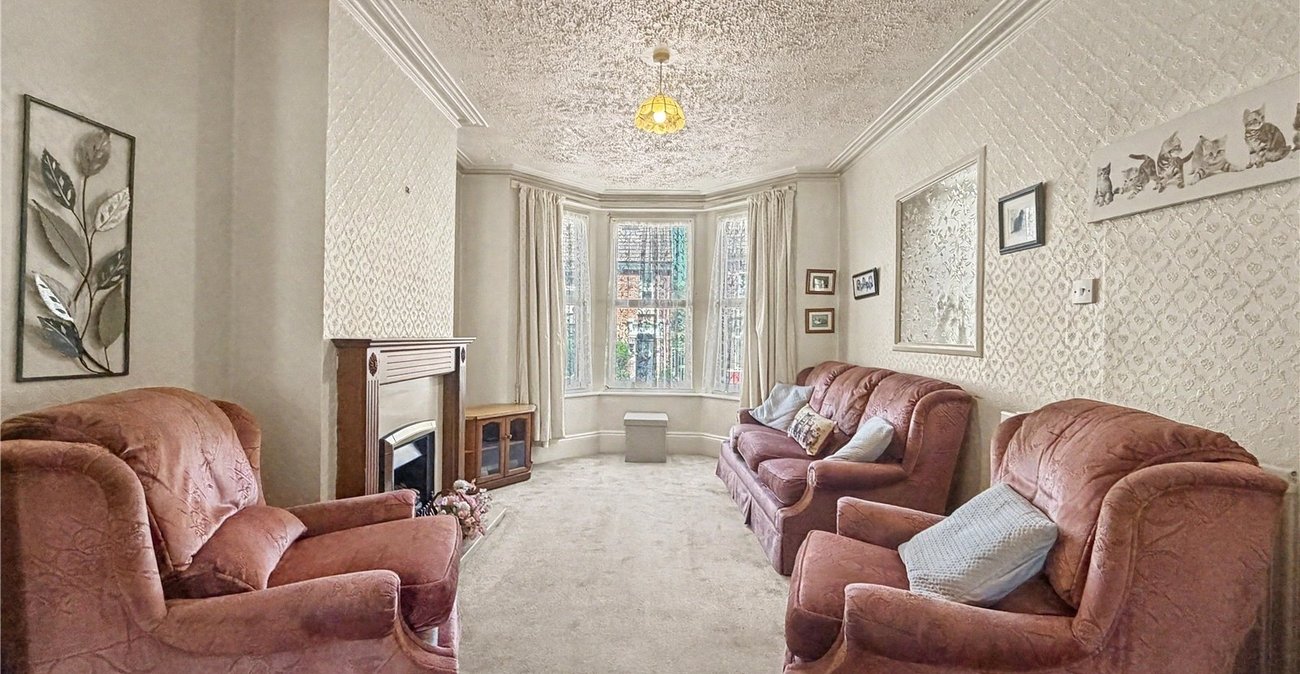 3 bedroom house for sale in Gillingham | Robinson Michael & Jackson