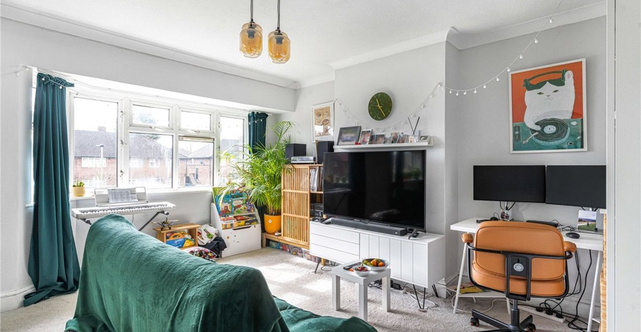 2 bedroom property for sale in Orpington | Robinson Jackson