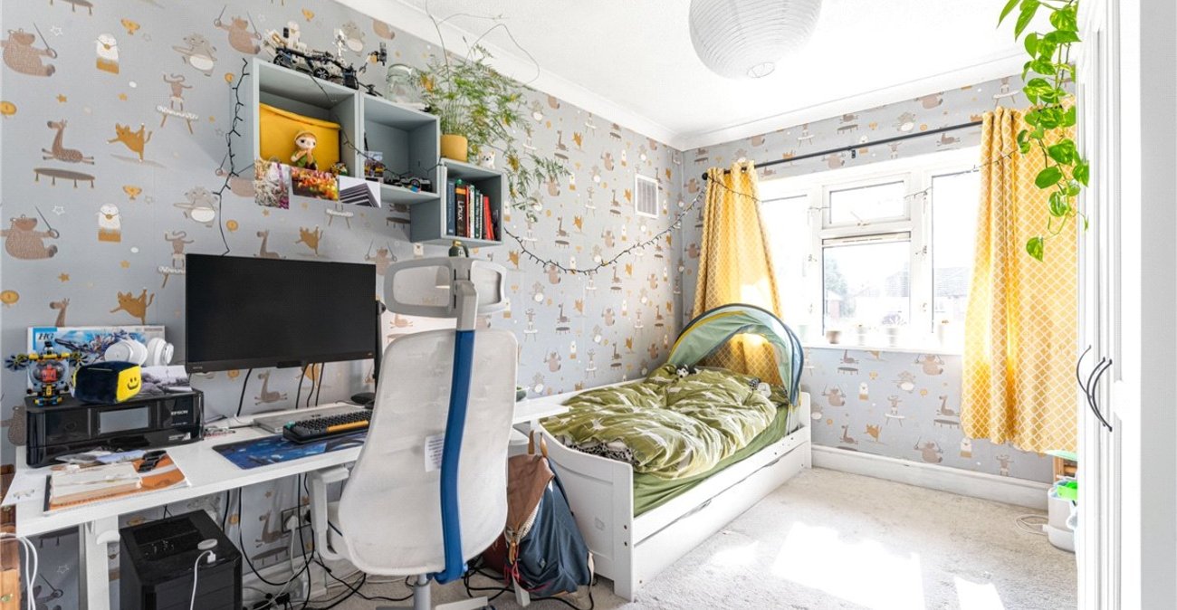 2 bedroom property for sale in Orpington | Robinson Jackson