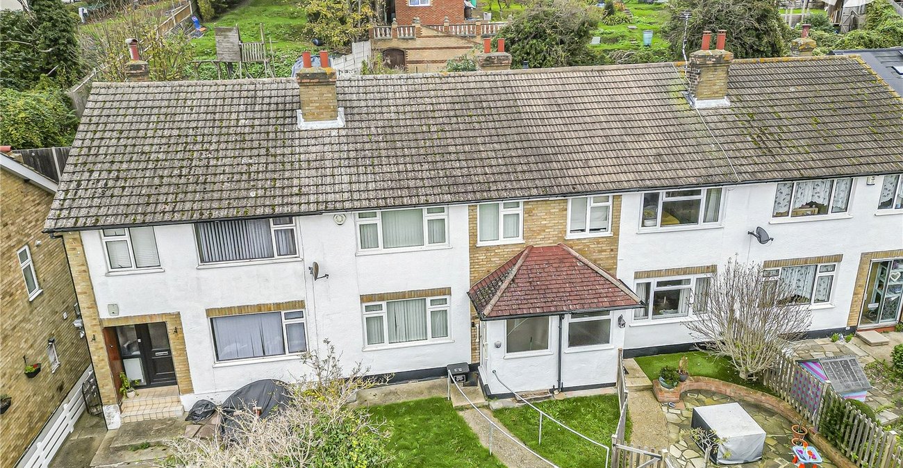 3 bedroom house for sale in Greenhithe | Robinson Jackson