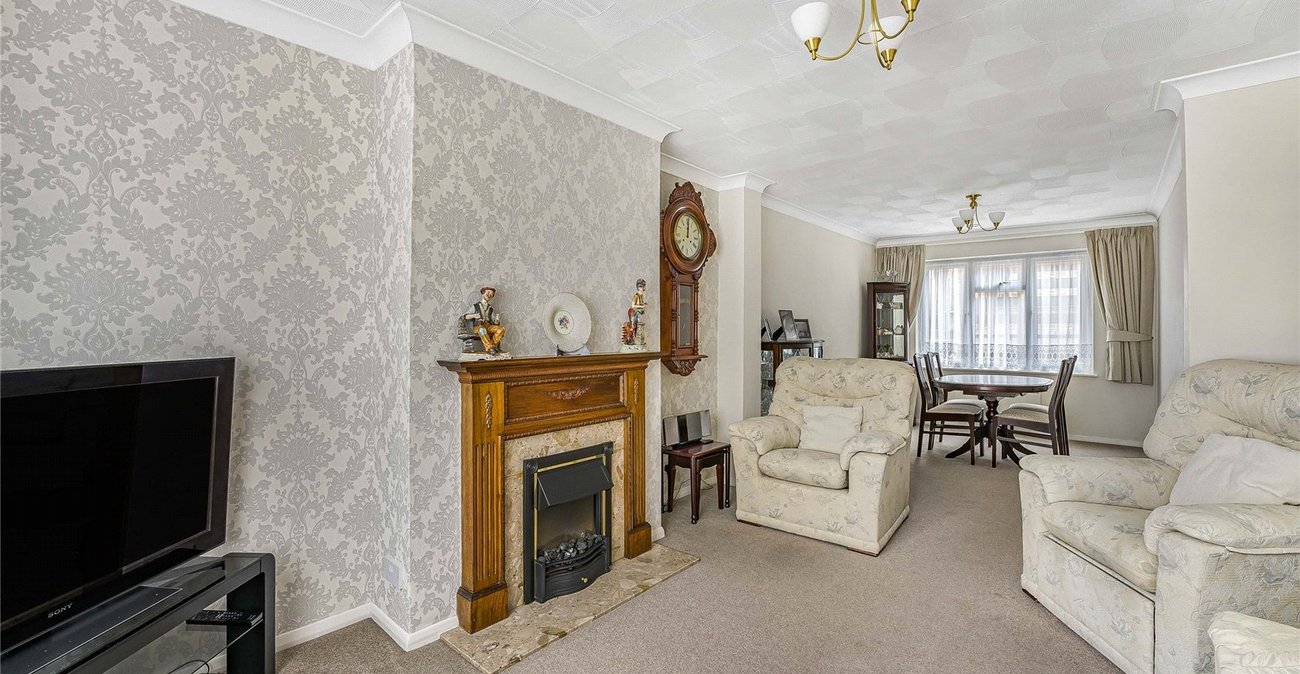 3 bedroom house for sale in Greenhithe | Robinson Jackson