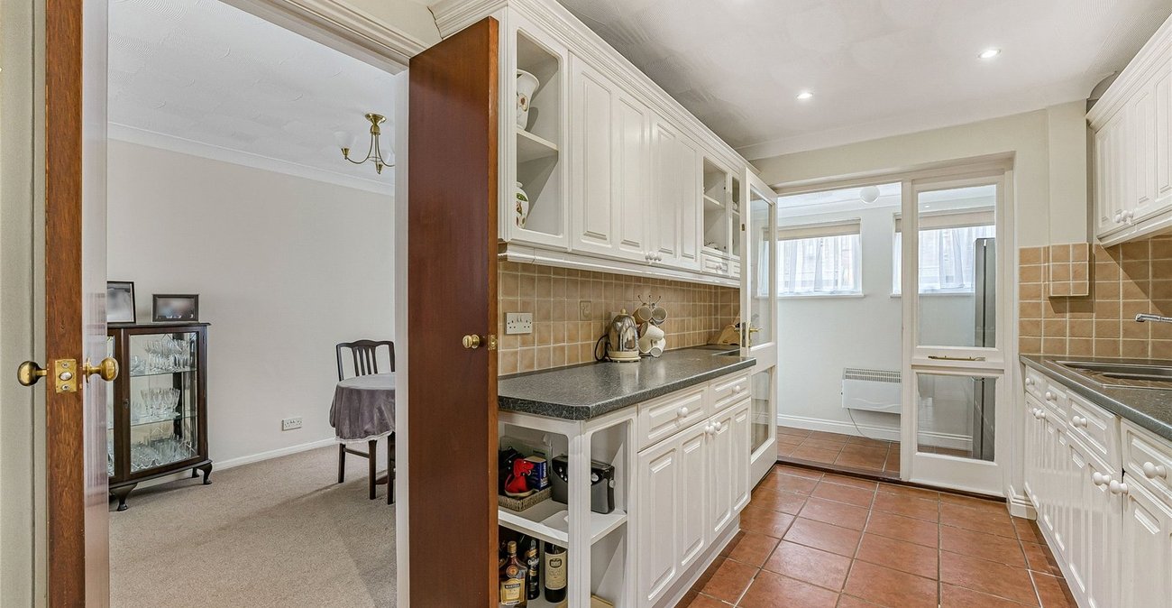 3 bedroom house for sale in Greenhithe | Robinson Jackson