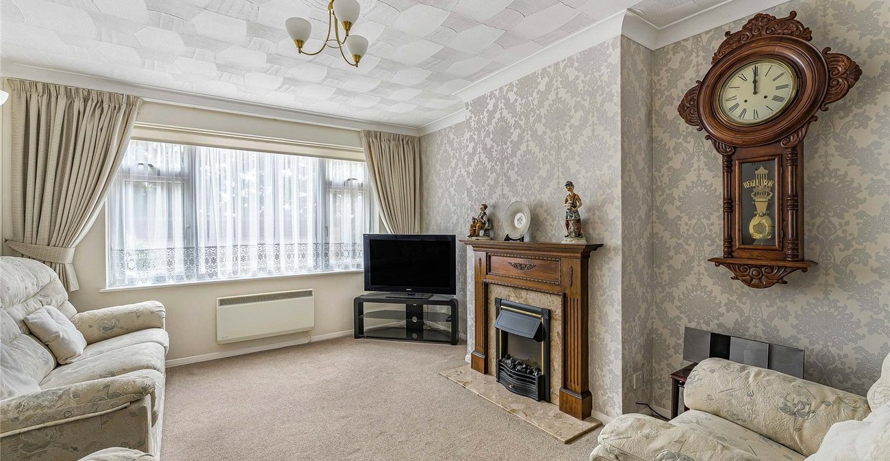 3 bedroom house for sale in Greenhithe | Robinson Jackson