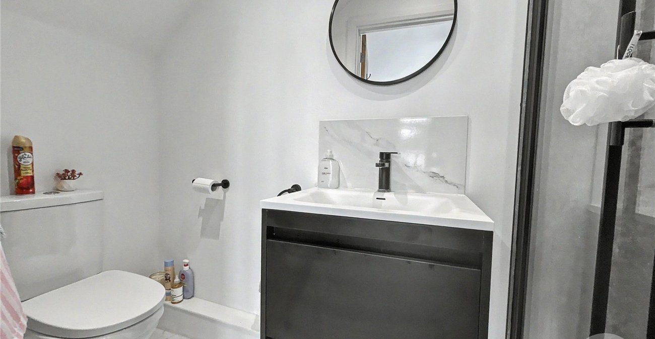 3 bedroom house for sale in Sidcup | Robinson Jackson