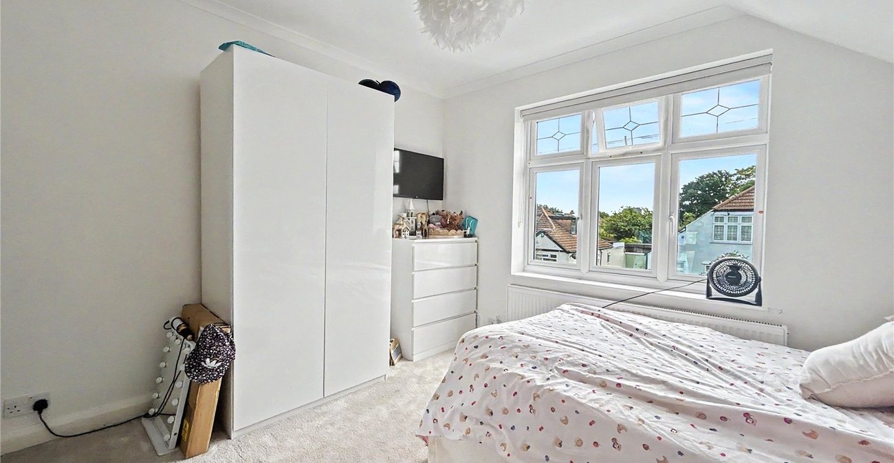 3 bedroom house for sale in Sidcup | Robinson Jackson