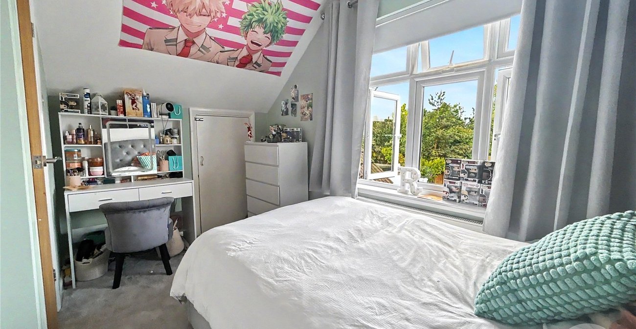 3 bedroom house for sale in Sidcup | Robinson Jackson