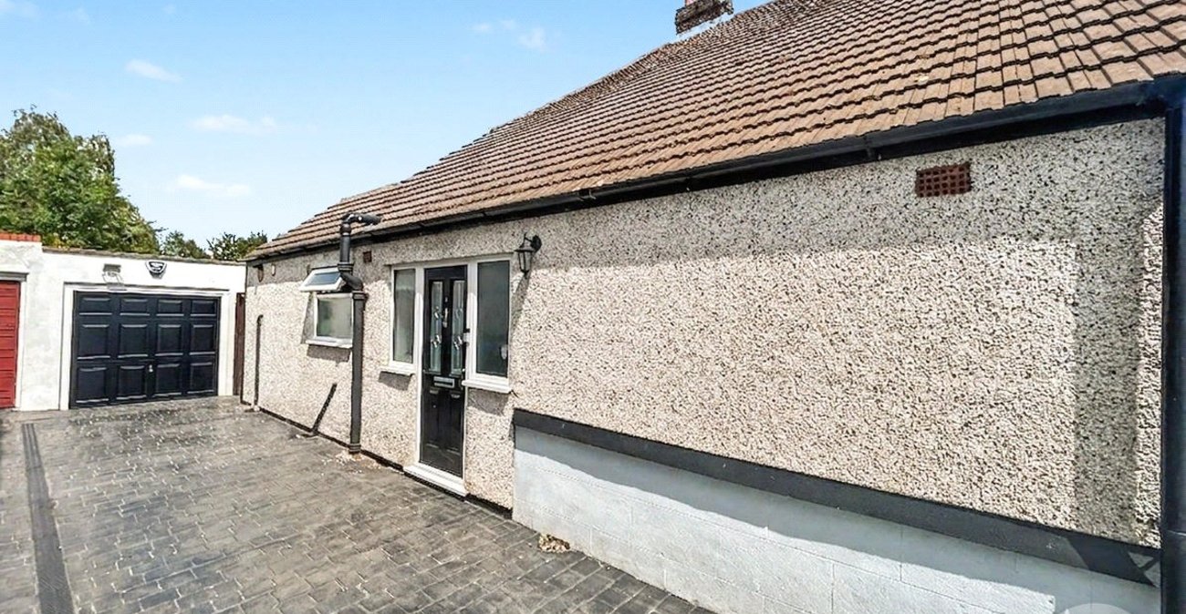 3 bedroom house for sale in Sidcup | Robinson Jackson