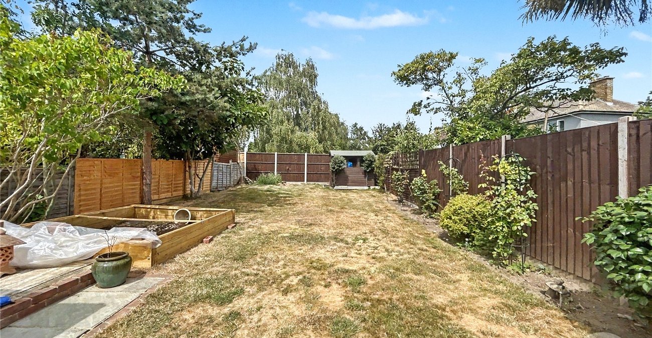 3 bedroom house for sale in Sidcup | Robinson Jackson
