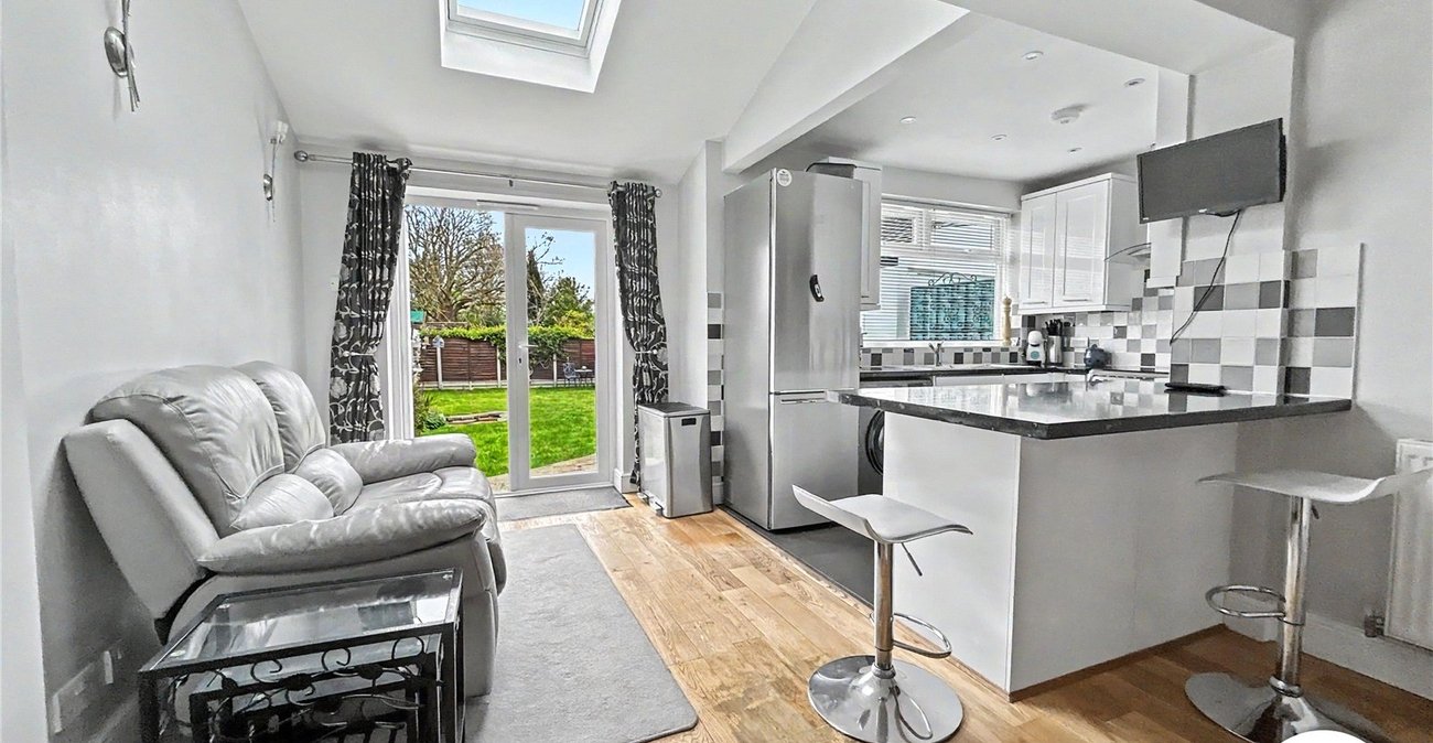 3 bedroom house for sale in Sidcup | Robinson Jackson