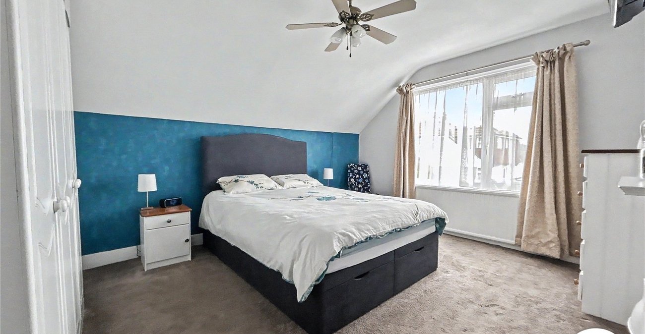 3 bedroom house for sale in Sidcup | Robinson Jackson