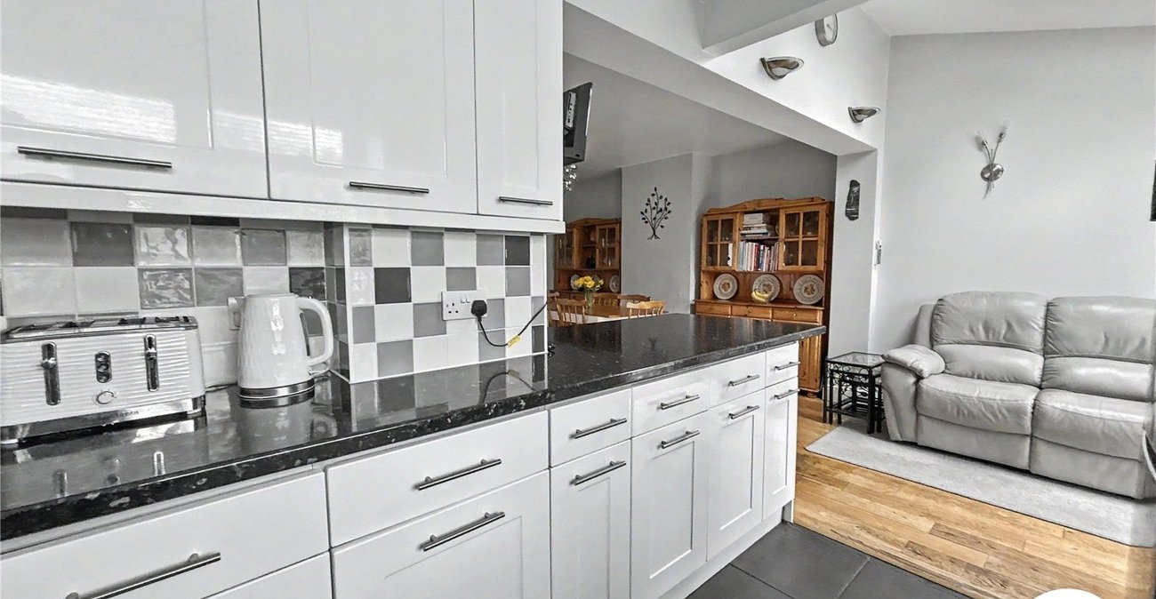 3 bedroom house for sale in Sidcup | Robinson Jackson