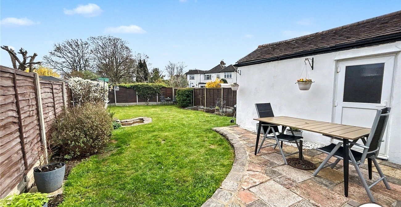 3 bedroom house for sale in Sidcup | Robinson Jackson