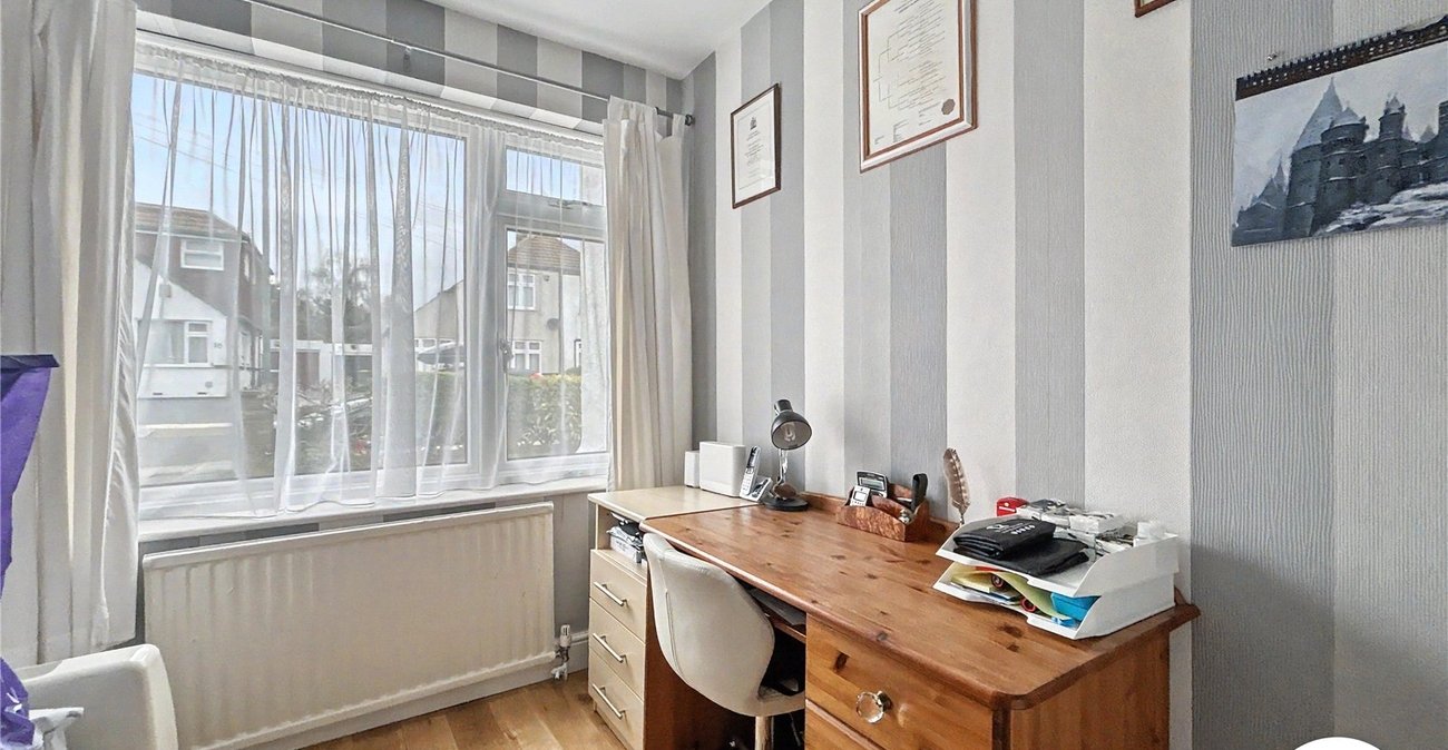 3 bedroom house for sale in Sidcup | Robinson Jackson
