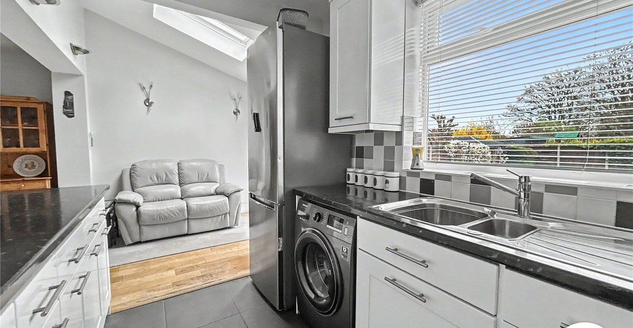 3 bedroom house for sale in Sidcup | Robinson Jackson