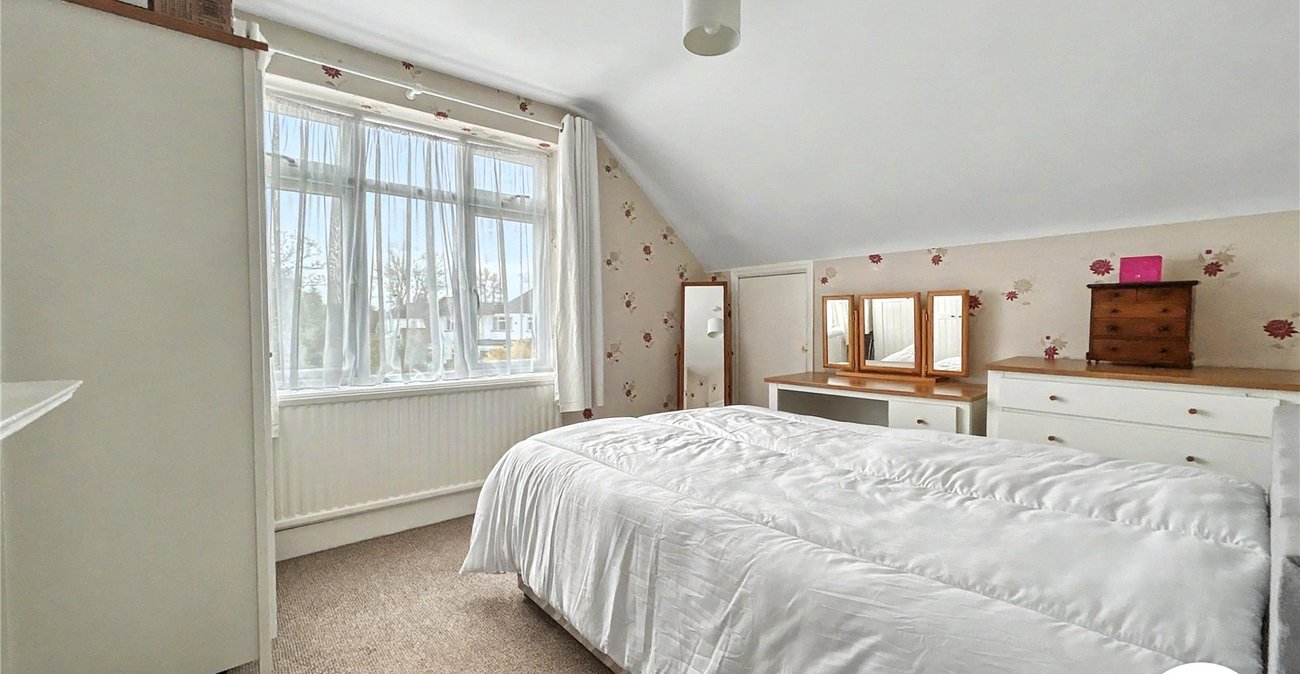 3 bedroom house for sale in Sidcup | Robinson Jackson
