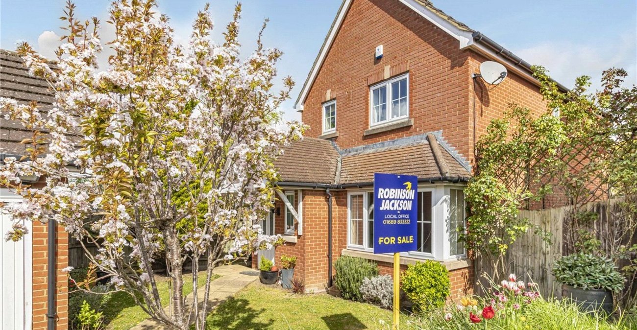 3 bedroom house for sale in South Orpington | Robinson Jackson