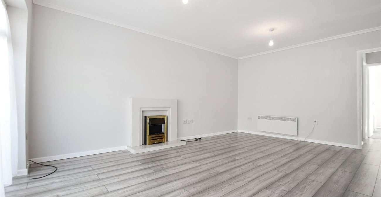2 bedroom bungalow for sale in Bexley | Robinson Jackson