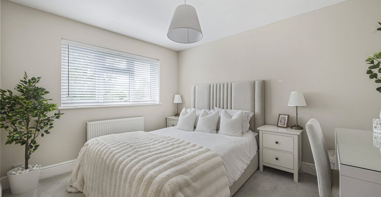 3 bedroom house for sale in Joydens Wood | Robinson Jackson