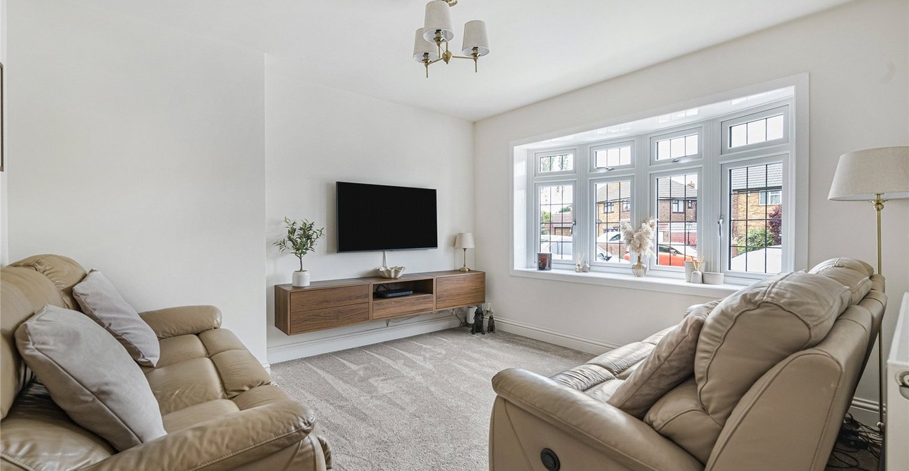 3 bedroom house for sale in Joydens Wood | Robinson Jackson