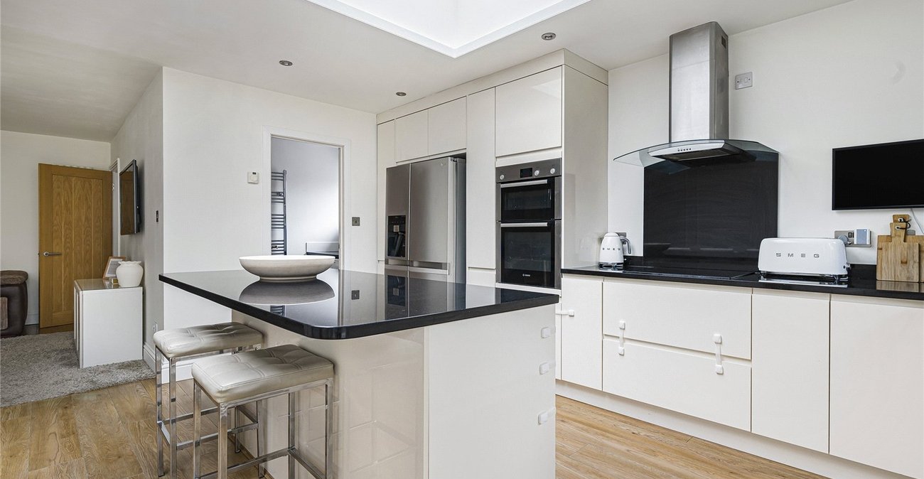 3 bedroom house for sale in Joydens Wood | Robinson Jackson