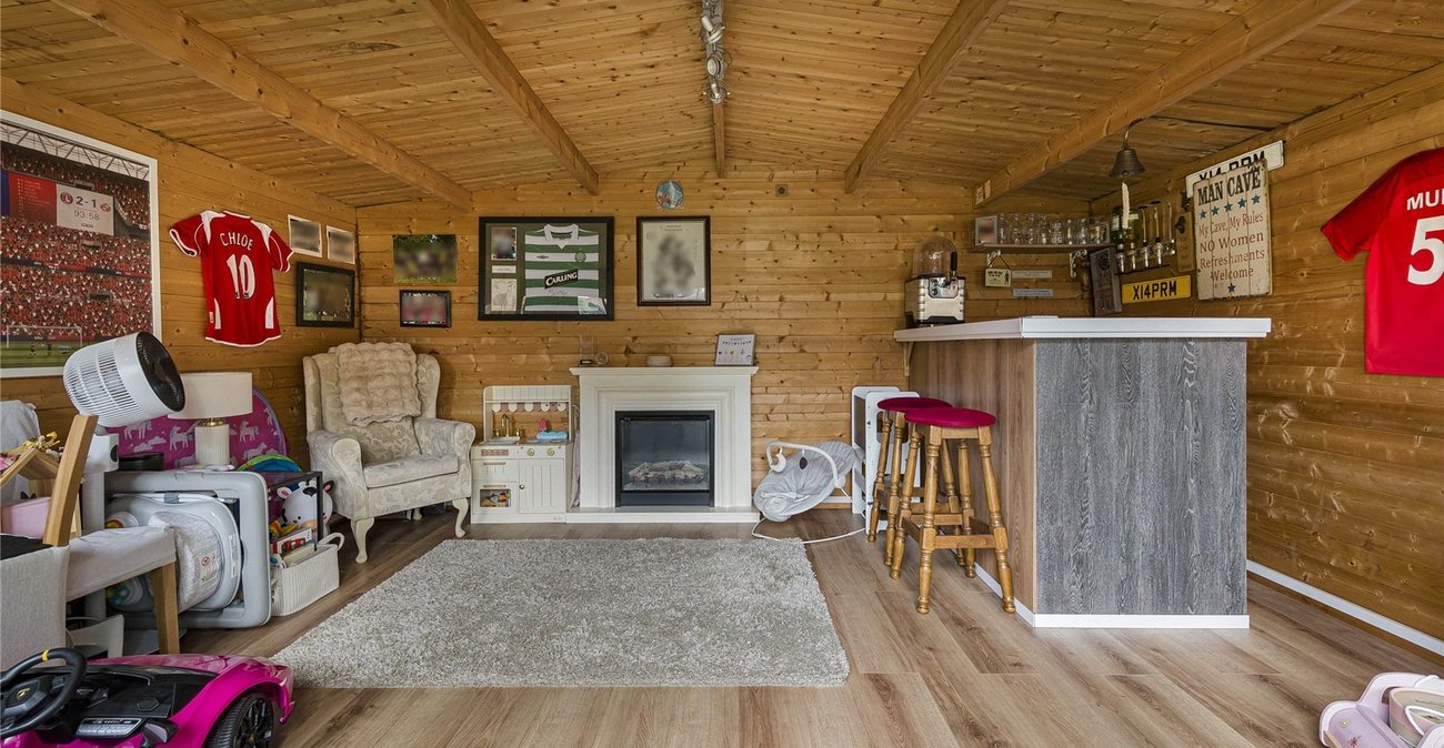 3 bedroom house for sale in Joydens Wood | Robinson Jackson