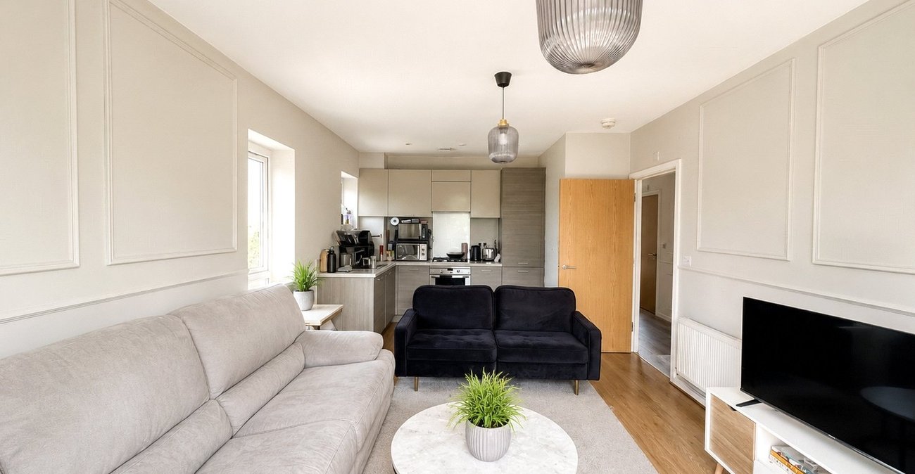 2 bedroom property for sale in Fieldfare Lane | Robinson Jackson