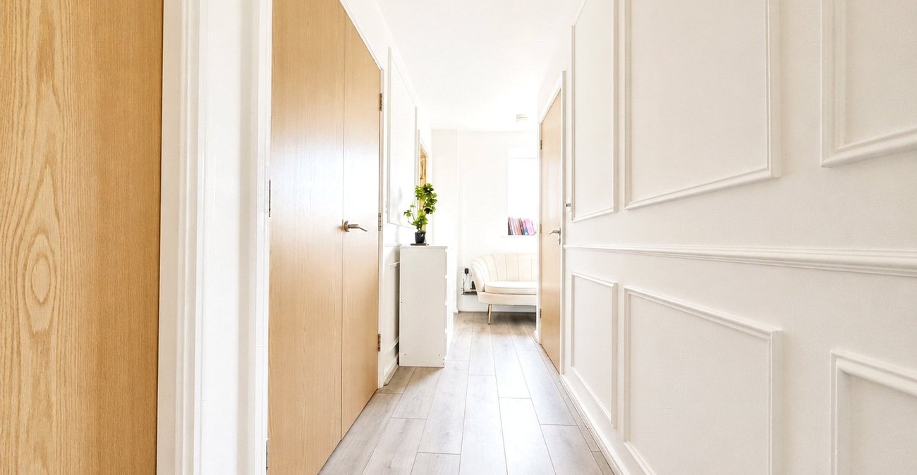 2 bedroom property for sale in Fieldfare Lane | Robinson Jackson