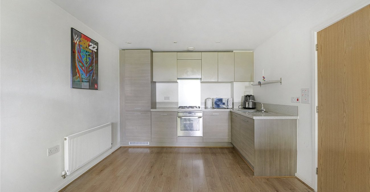 2 bedroom property for sale in Fieldfare Lane | Robinson Jackson