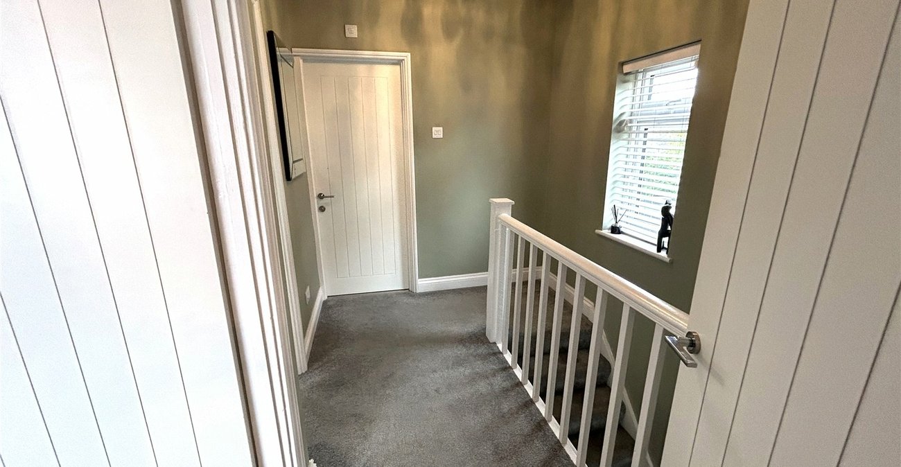 3 bedroom house for sale in Welling | Robinson Jackson