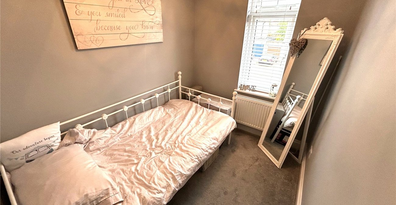 3 bedroom house for sale in Welling | Robinson Jackson