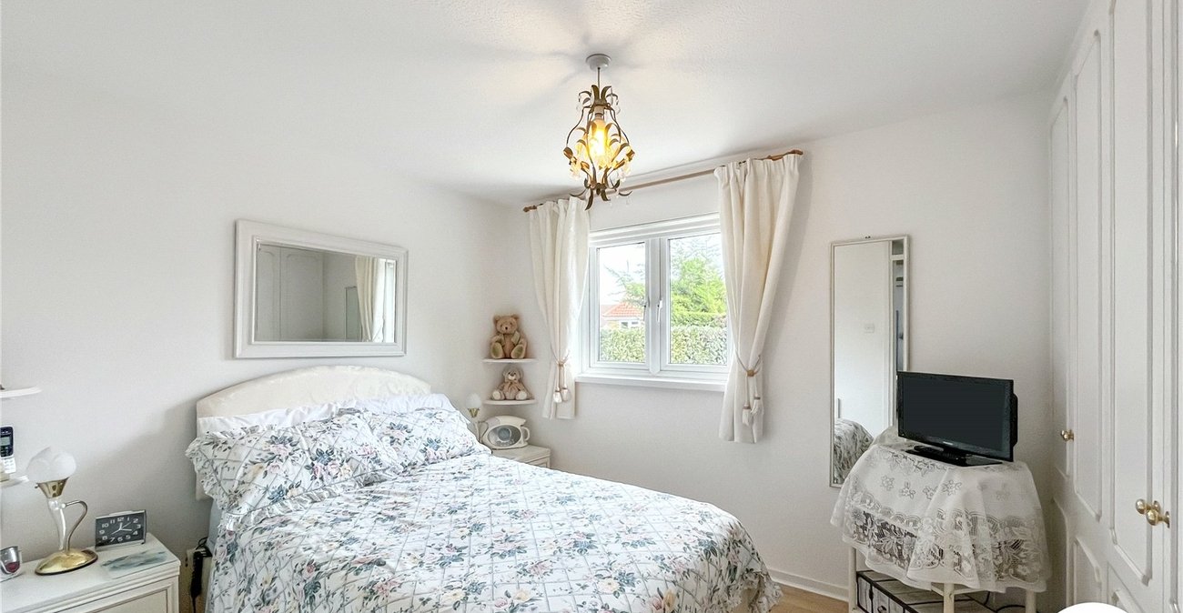 2 bedroom house for sale in Sittingbourne | Robinson Michael & Jackson