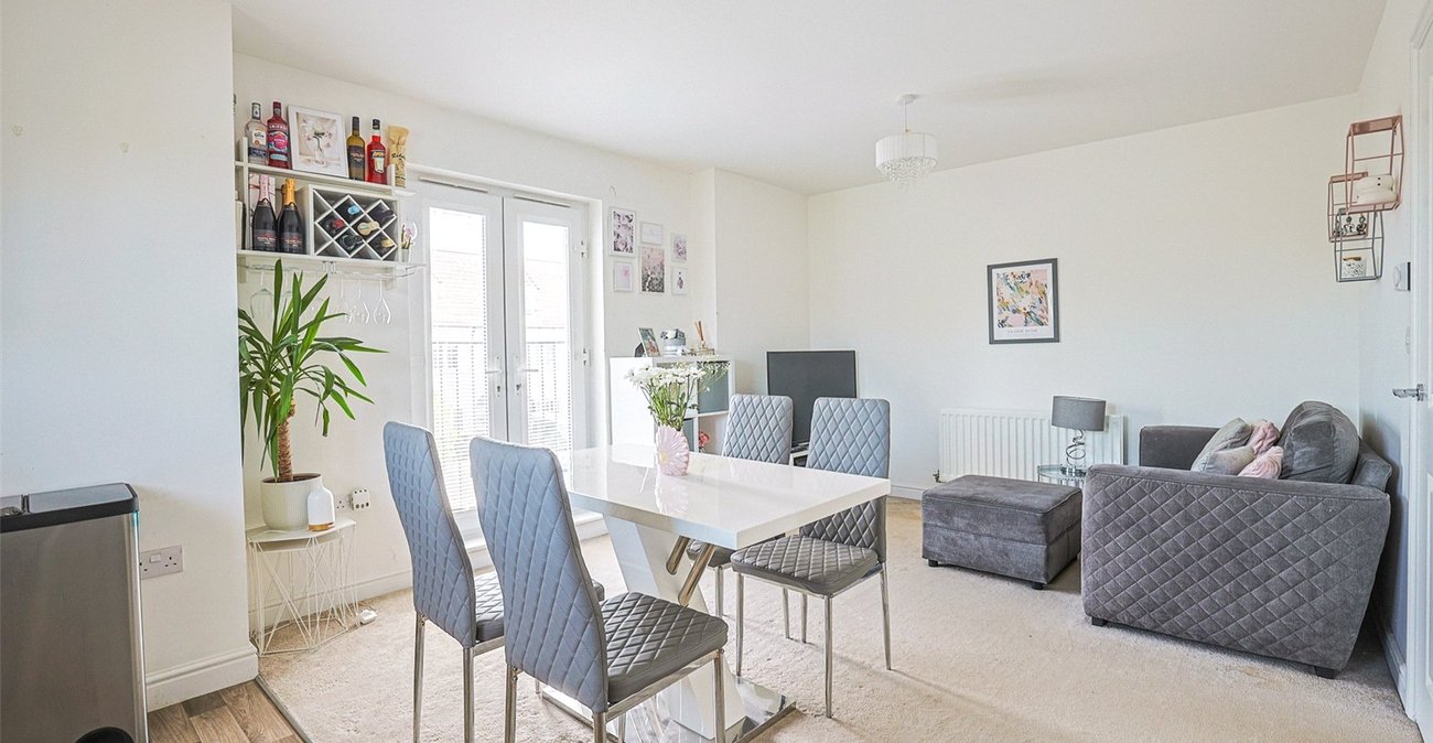 2 bedroom property for sale in Sittingbourne | Robinson Michael & Jackson
