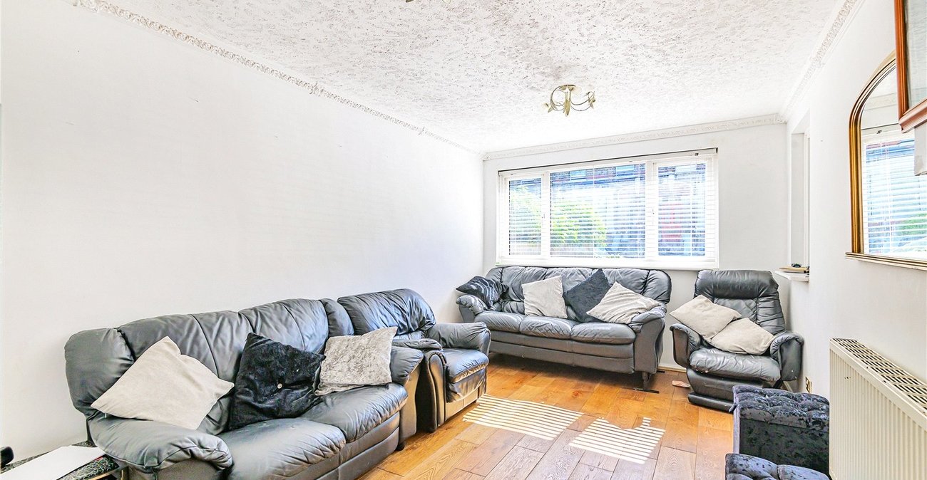 5 bedroom property for sale in Sydenham | Robinson Jackson