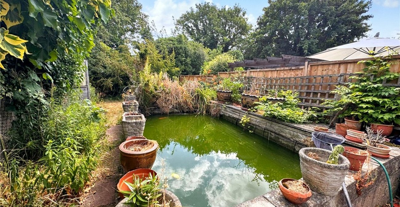 2 bedroom bungalow for sale in St Pauls Cray | Robinson Jackson