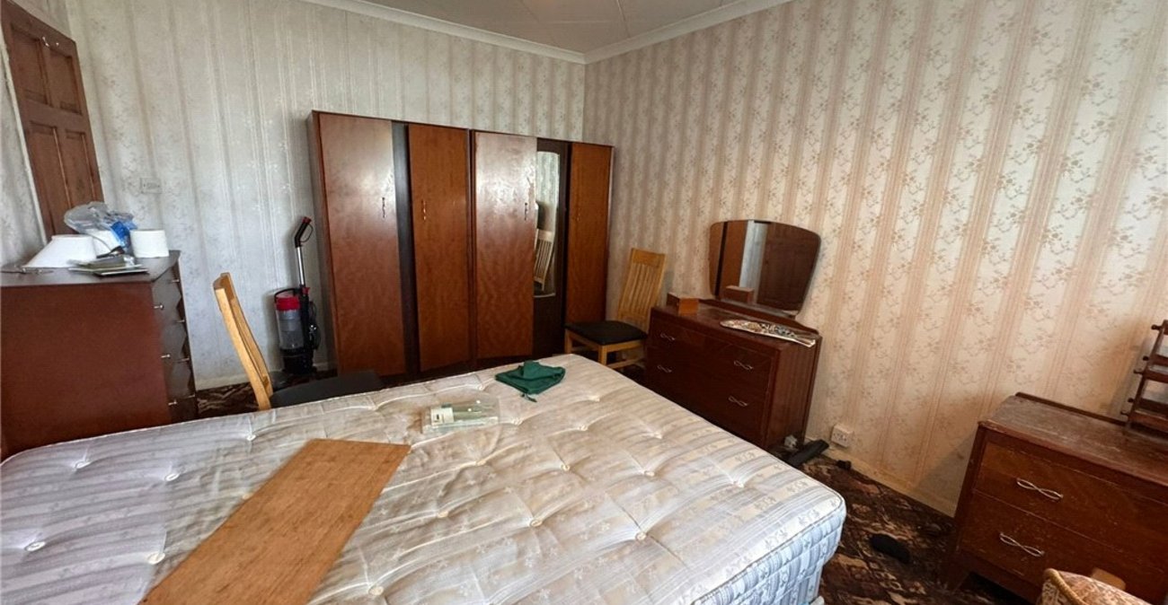 2 bedroom bungalow for sale in St Pauls Cray | Robinson Jackson