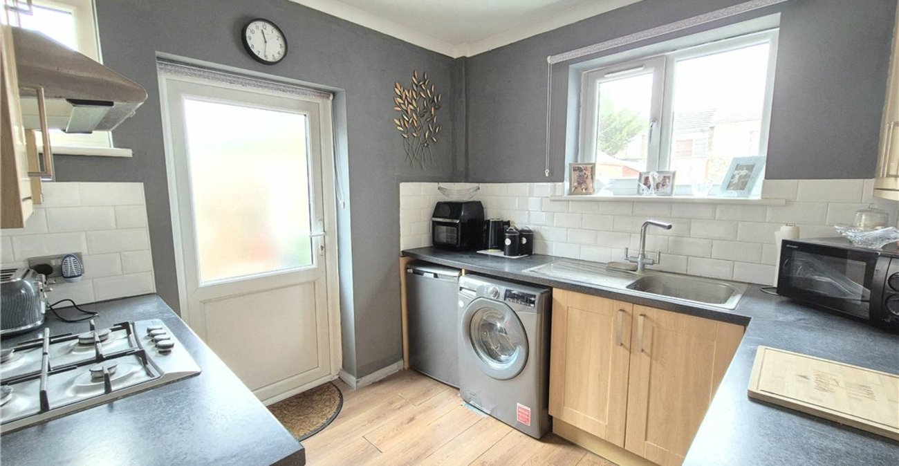 2 bedroom bungalow for sale in St Pauls Cray | Robinson Jackson